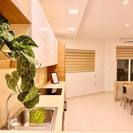 2br Next To The Seafront Appartement *