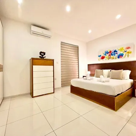 شقة 2br Next To The Seafront