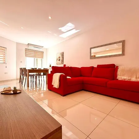 2br Next To The Seafront