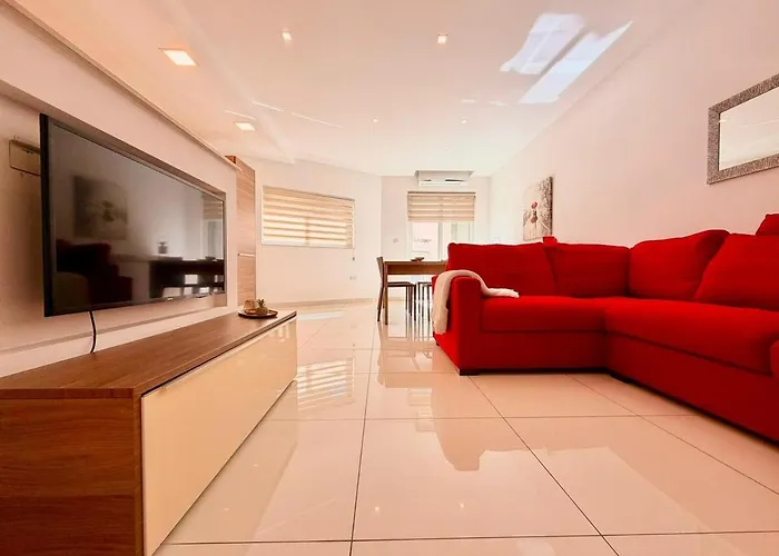 Apartamento 2br Next To The Seafront Gzira