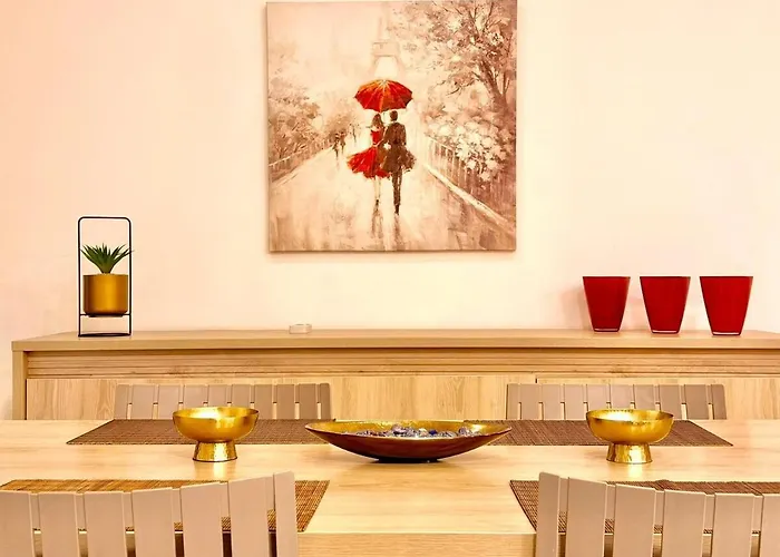 2br Next To The Seafront グジラ