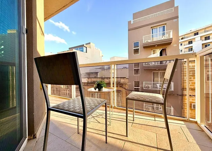 2br Next To The Seafront